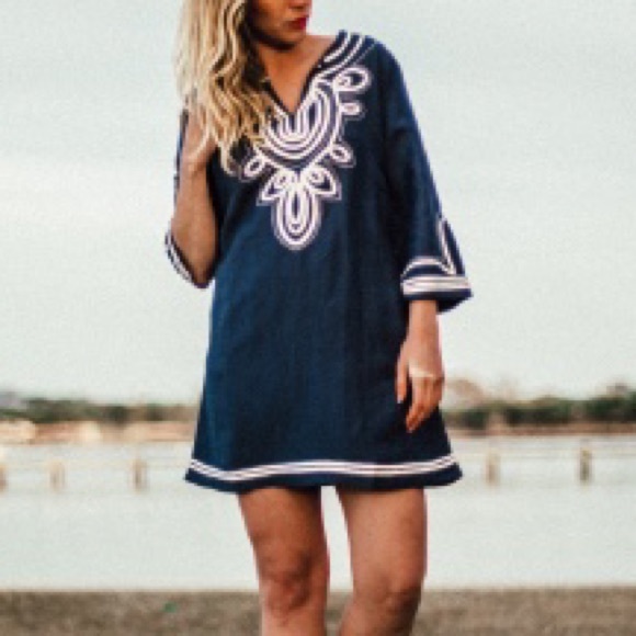 NWT 🇫🇷 Les Canebiers Tahiti Navy/ White Tunic Dress - Picture 2 of 8